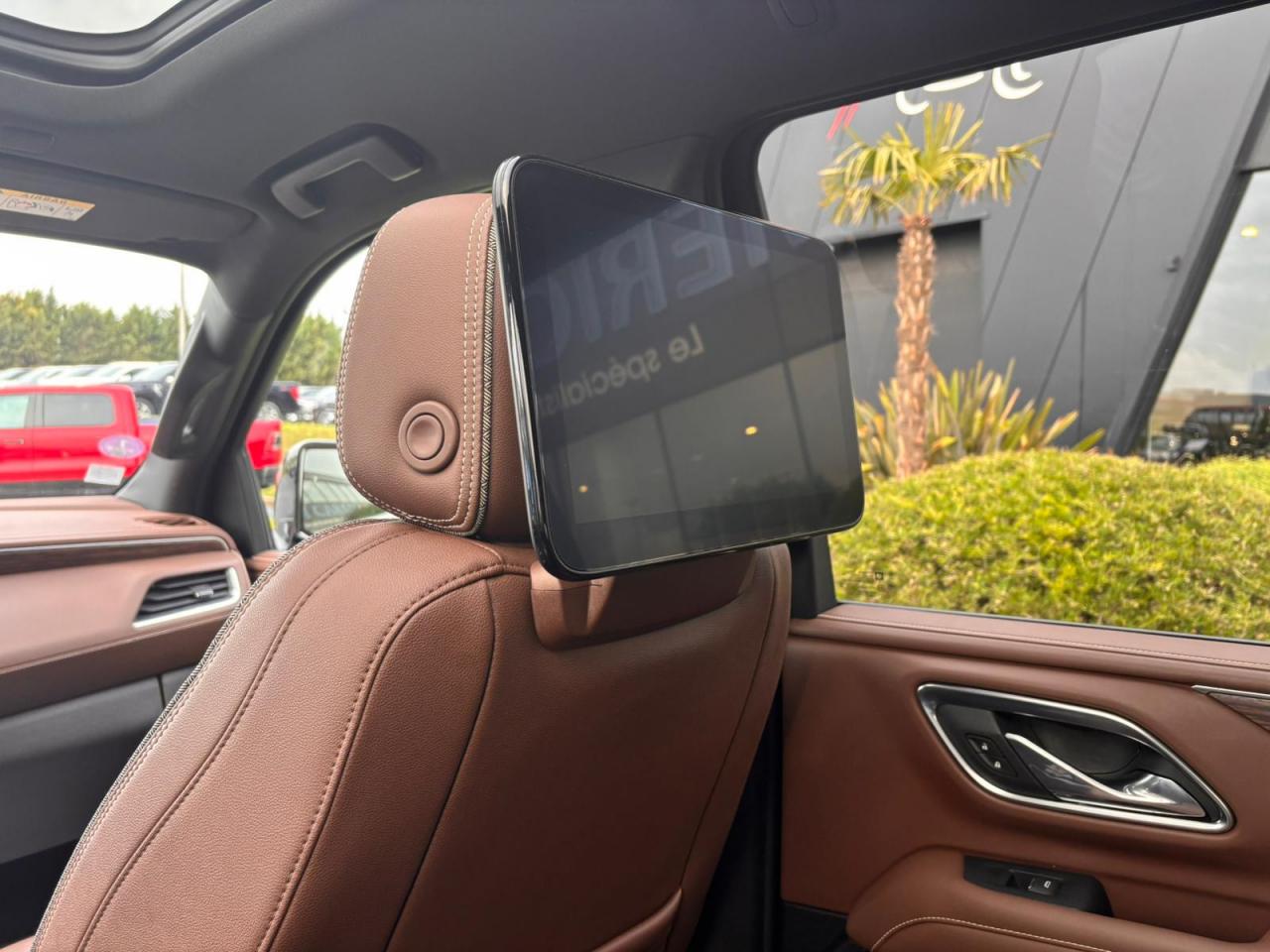 CHEVROLET SUBURBAN HIGH COUNTRY 4x4 V8 6.2L CTTE FOURGON