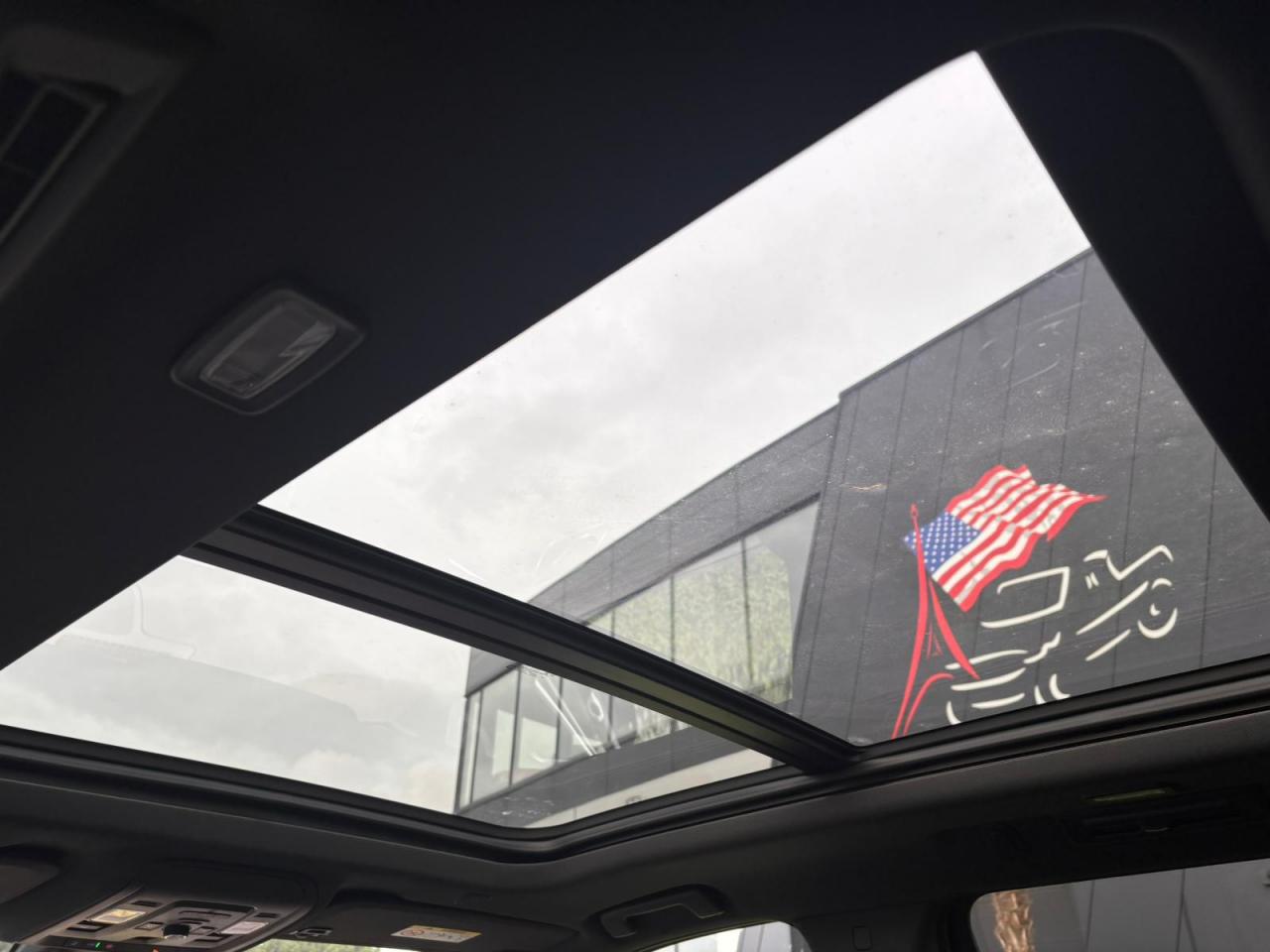 CHEVROLET SUBURBAN HIGH COUNTRY 4x4 V8 6.2L CTTE FOURGON