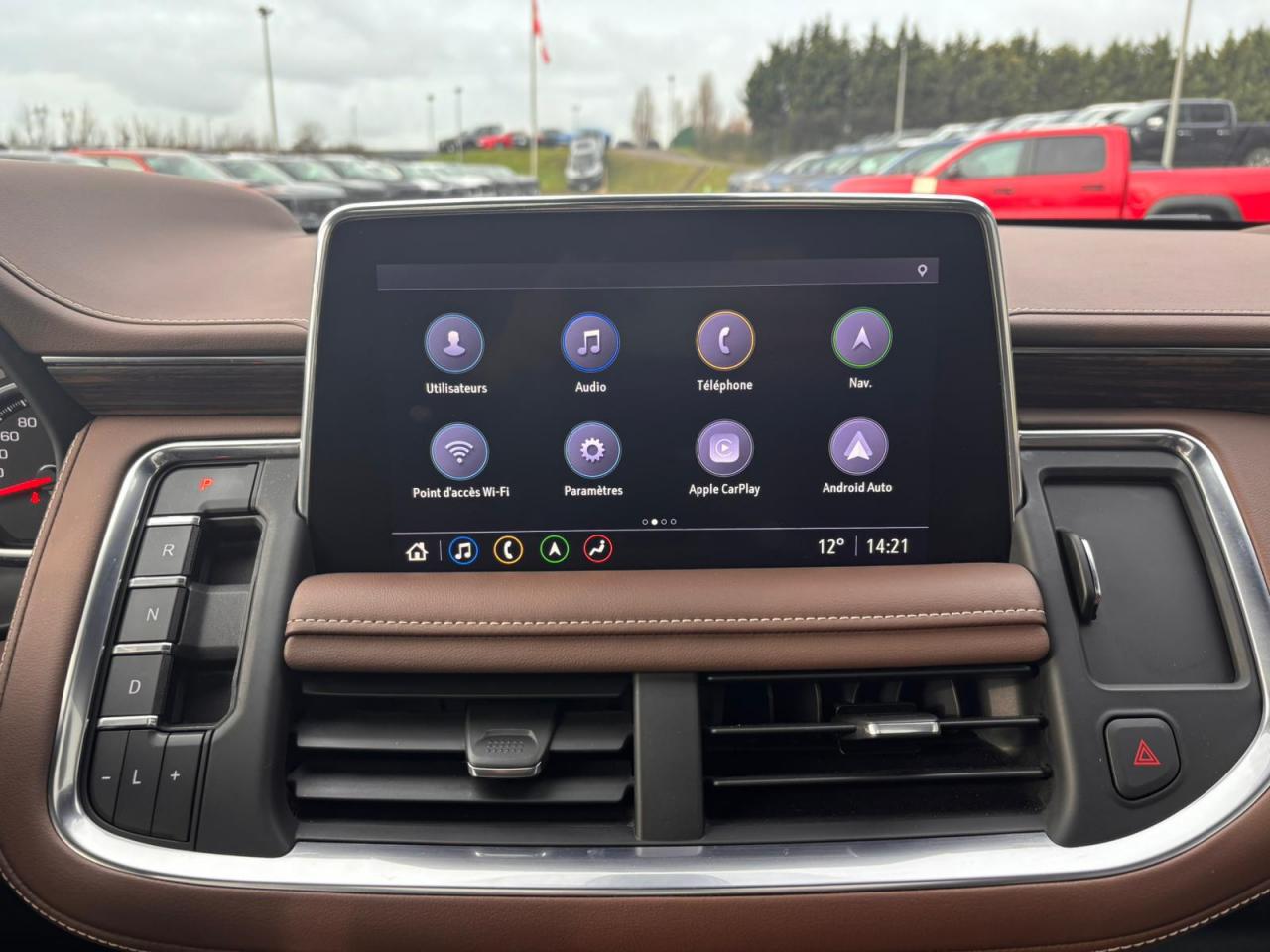 CHEVROLET SUBURBAN HIGH COUNTRY 4x4 V8 6.2L CTTE FOURGON