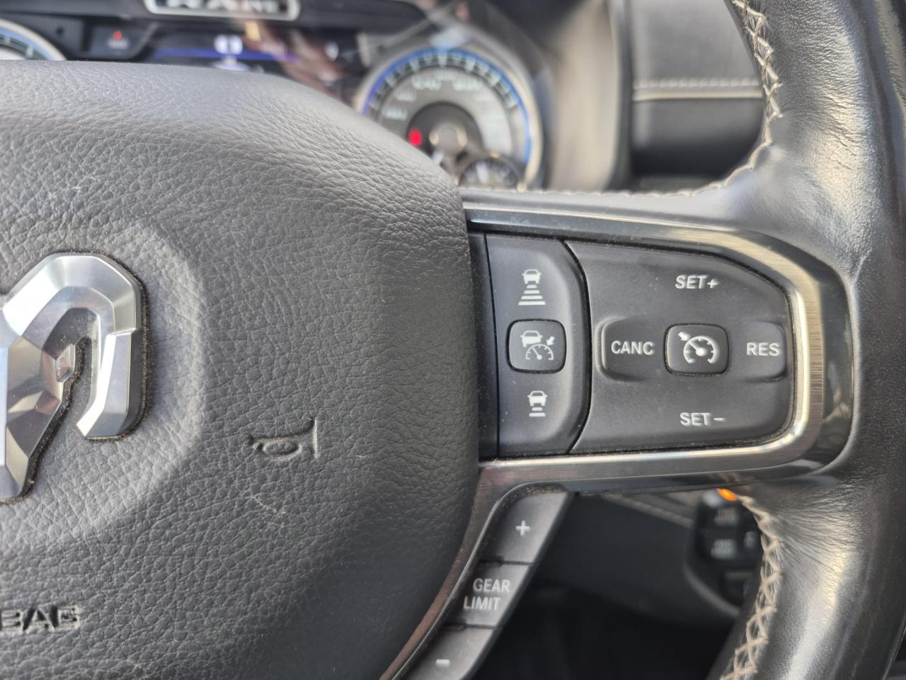 DODGE RAM 1500 CREW LIMITED BLACK PACKAGE RAMBOX HAYON MULTI