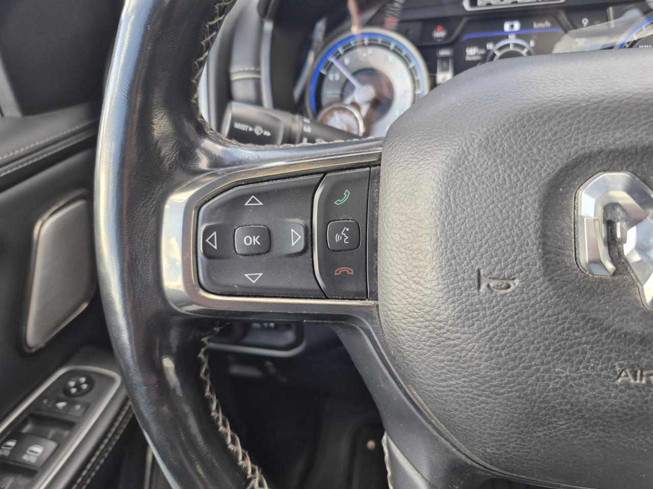 DODGE RAM 1500 CREW LIMITED BLACK PACKAGE RAMBOX HAYON MULTI