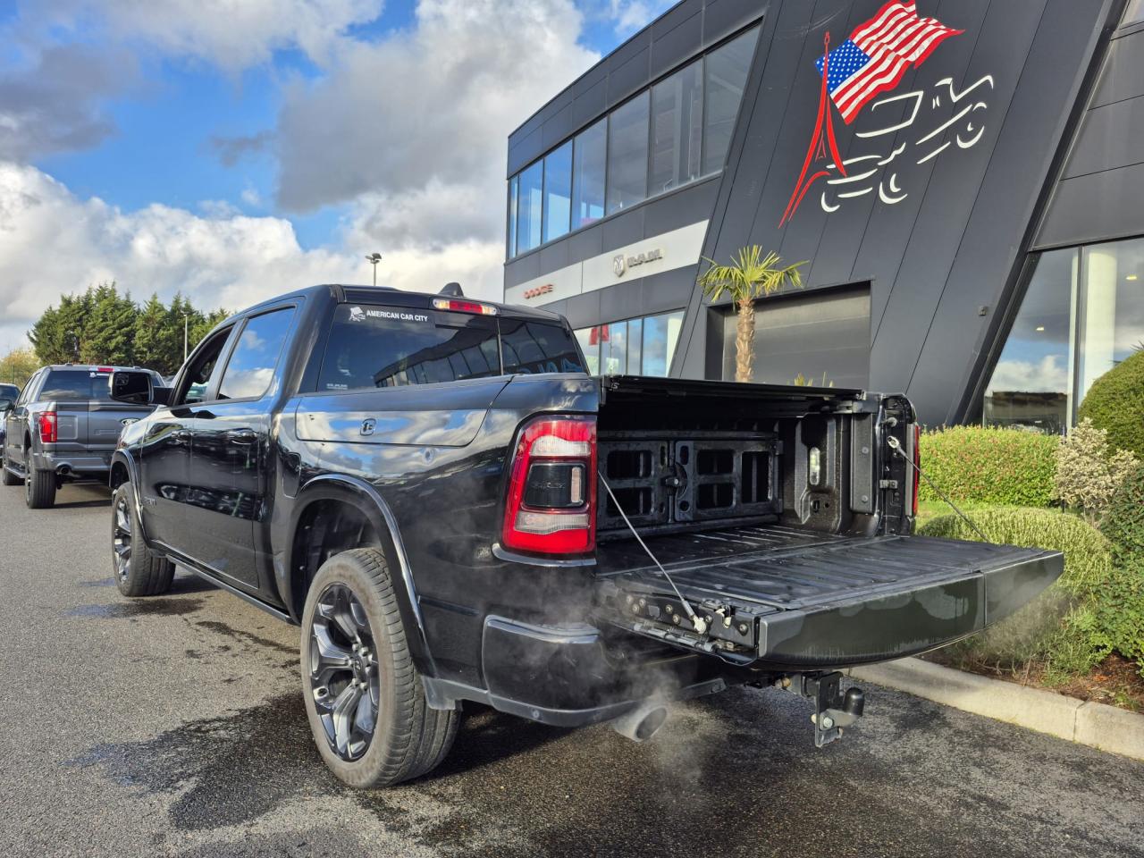 DODGE RAM 1500 CREW LIMITED BLACK PACKAGE RAMBOX HAYON MULTI