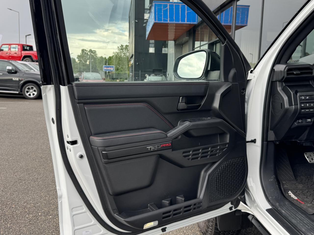 TOYOTA TACOMA TRD PRO I-FORCE MAX 2.4L 4-Cyl. Turbo Hybrid