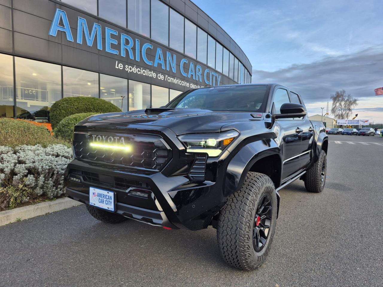 TOYOTA TACOMA TRD PRO I-FORCE MAX 2.4L 4-Cyl. Turbo Hybrid
