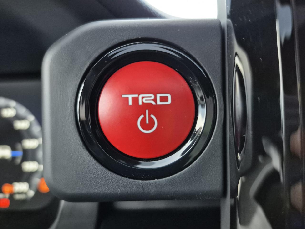 TOYOTA TACOMA TRD PRO I-FORCE MAX 2.4L 4-Cyl. Turbo Hybrid