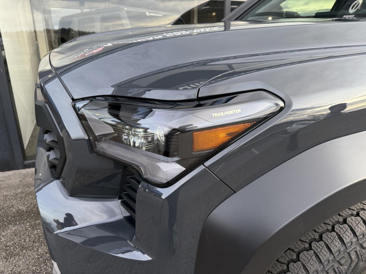 TOYOTA TACOMA 4X4 Double Cab Hybrid Trailhunter