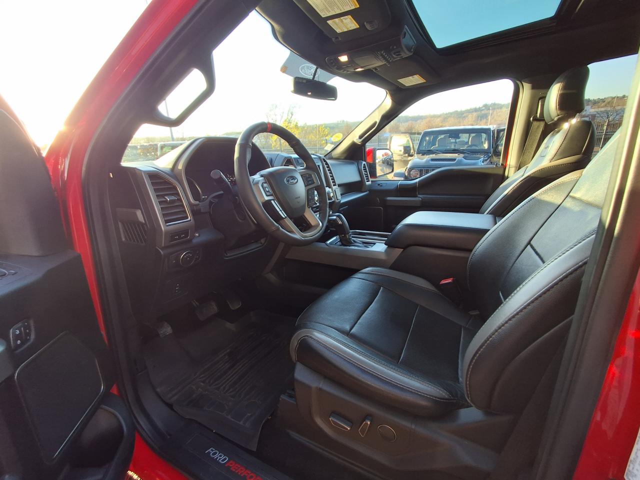 FORD F150 RAPTOR SUPERCREW