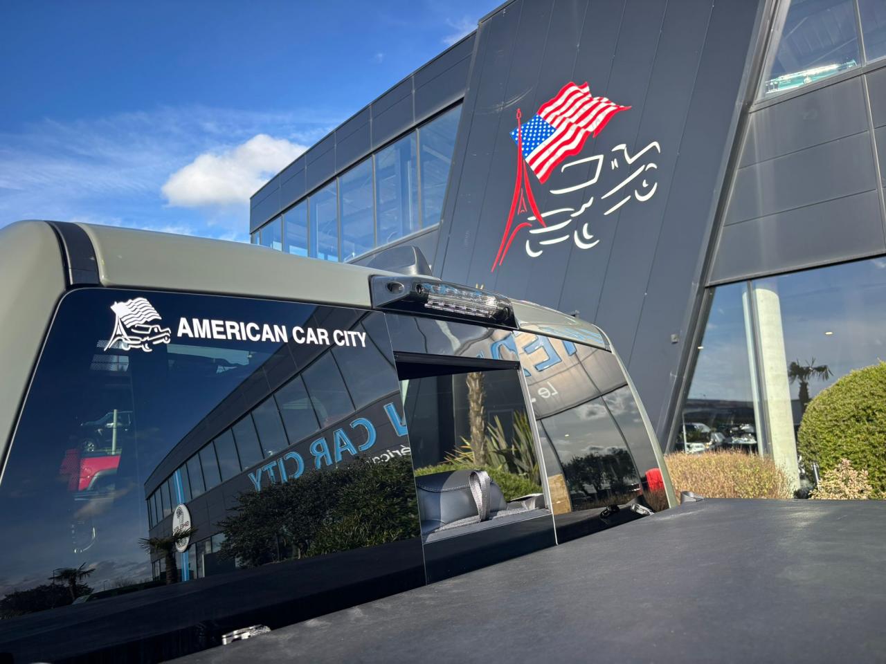 DODGE RAM 1500 CREW CAB REBEL AIR HAYON MULTI