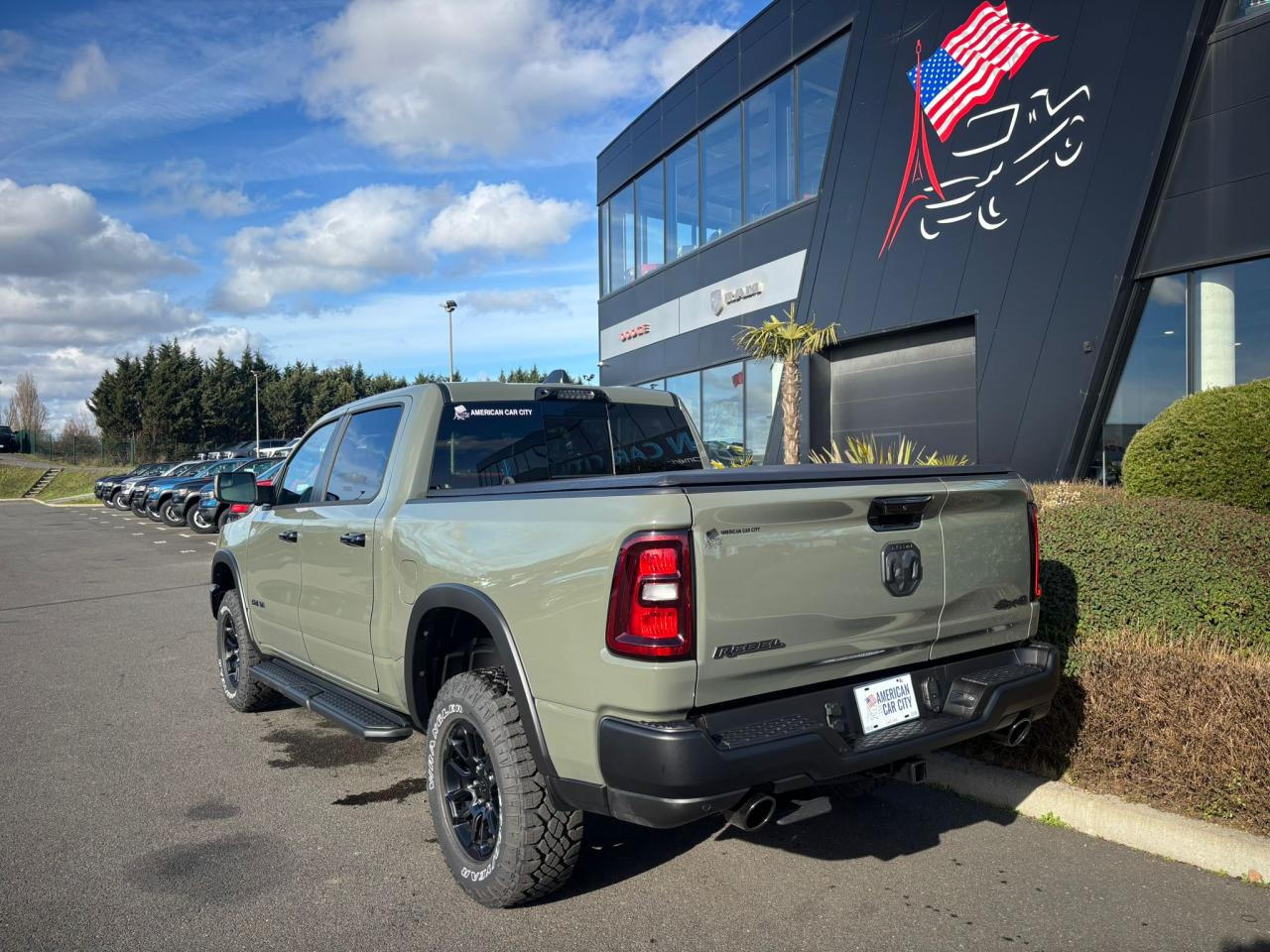 DODGE RAM 1500 CREW CAB REBEL AIR HAYON MULTI