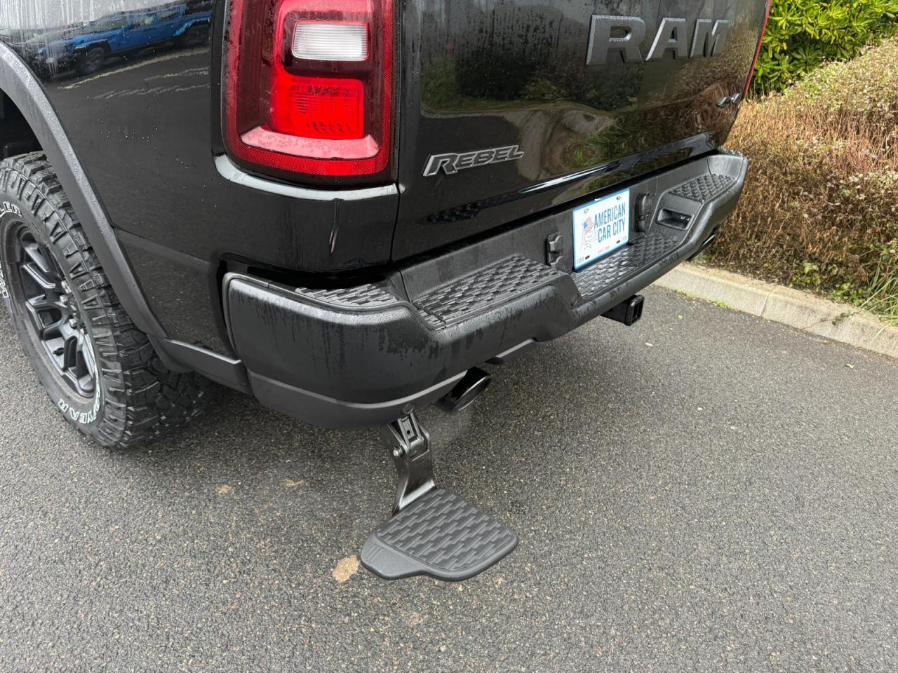 DODGE RAM 1500 CREW CAB REBEL AIR RAMBOX HAYON MULTI