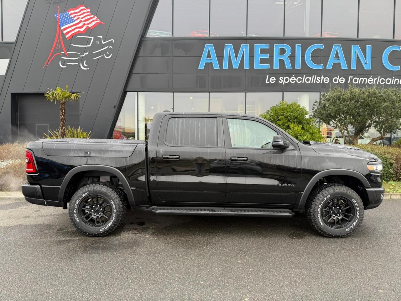 DODGE RAM 1500 CREW CAB REBEL AIR RAMBOX HAYON MULTI