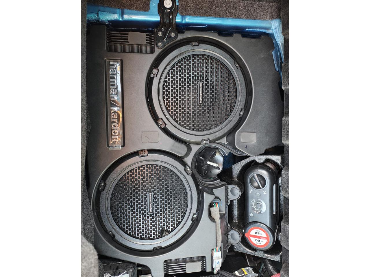 DODGE CHALLENGER SRT 392