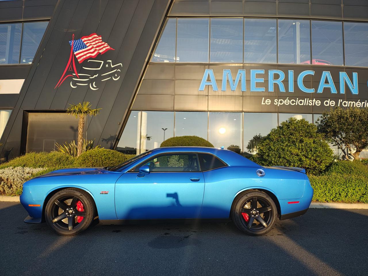 DODGE CHALLENGER SRT 392