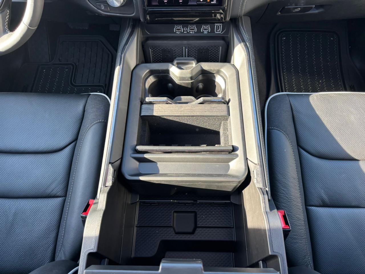 DODGE RAM 1500 CREW LIMITED NIGHT EDITION RAMBOX HAYON MULTI