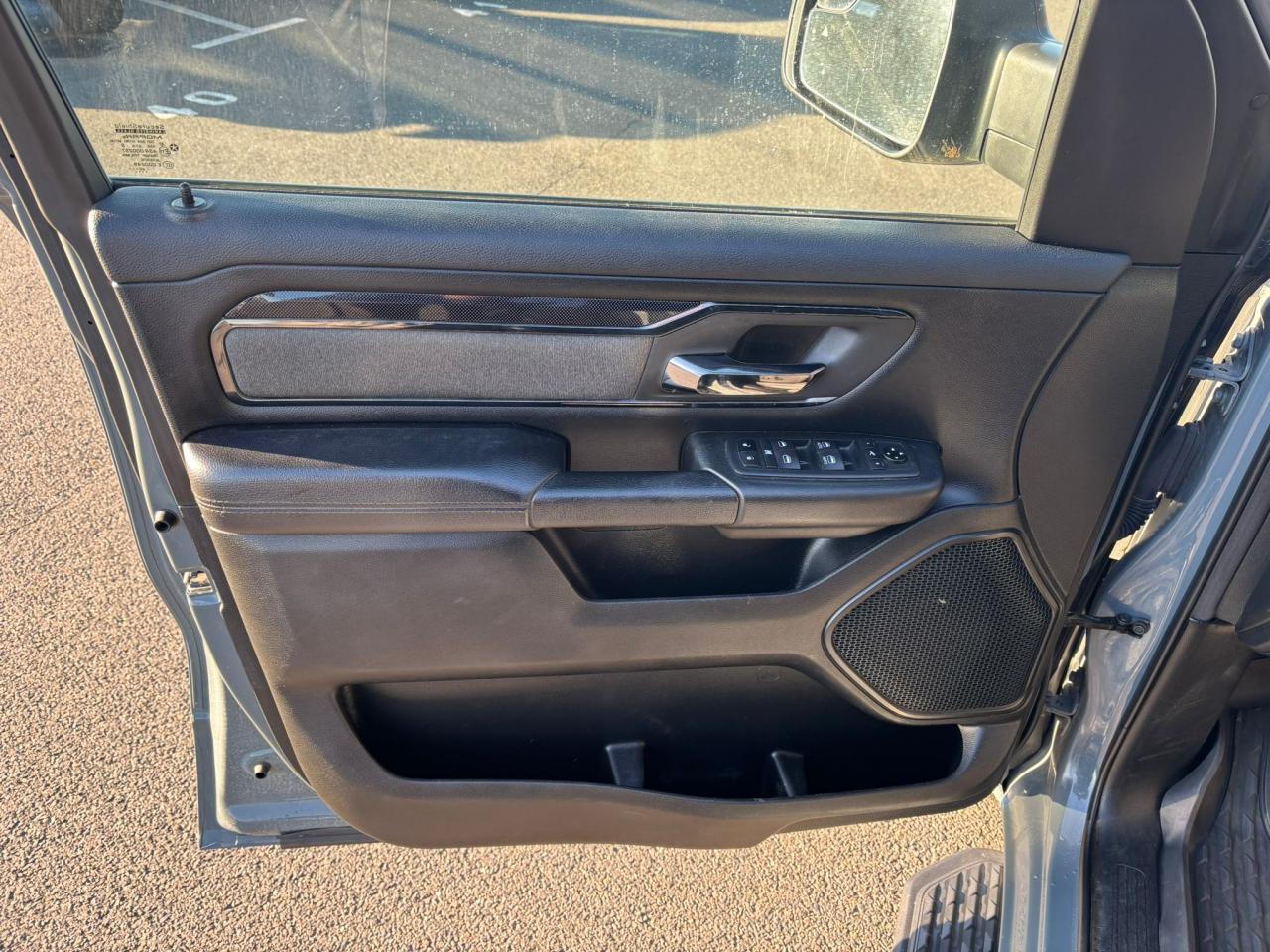 DODGE RAM BIG HORN BUILT TO SERVE - VENTE A MARCHAND