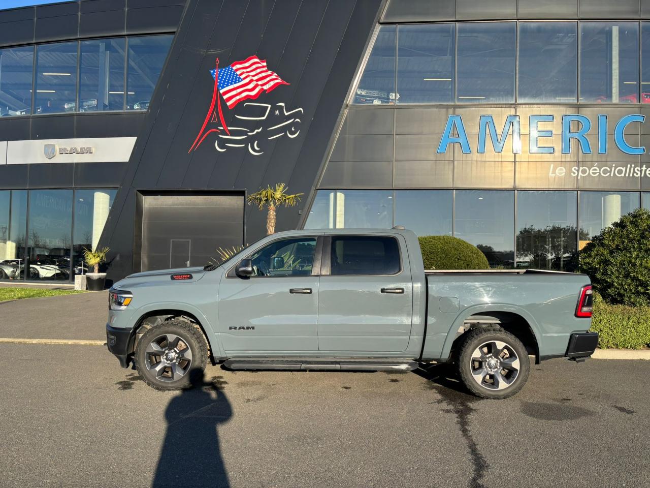 DODGE RAM BIG HORN BUILT TO SERVE - VENTE A MARCHAND
