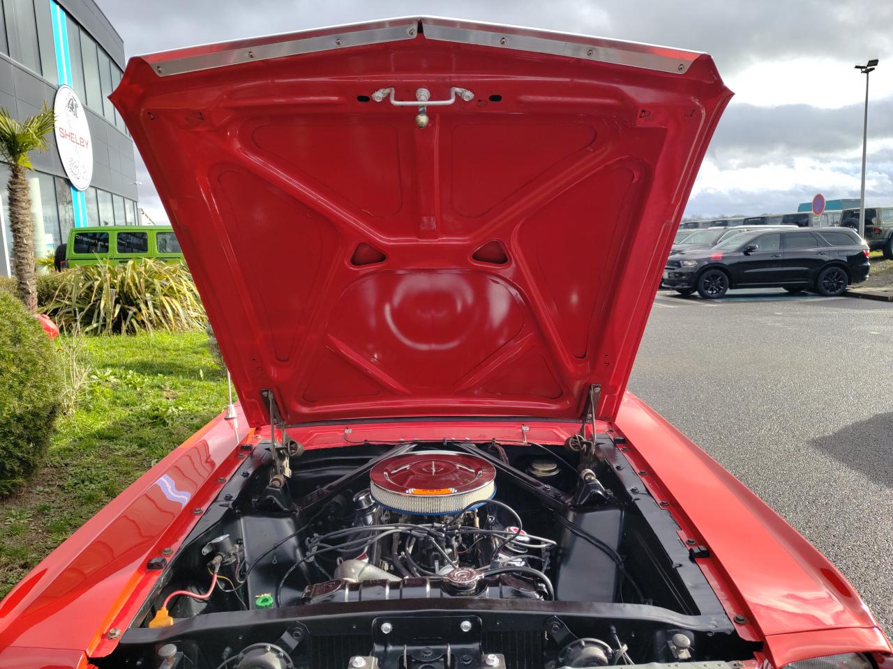 FORD MUSTANG COUPE intérieur Pony, options GT, 225ch