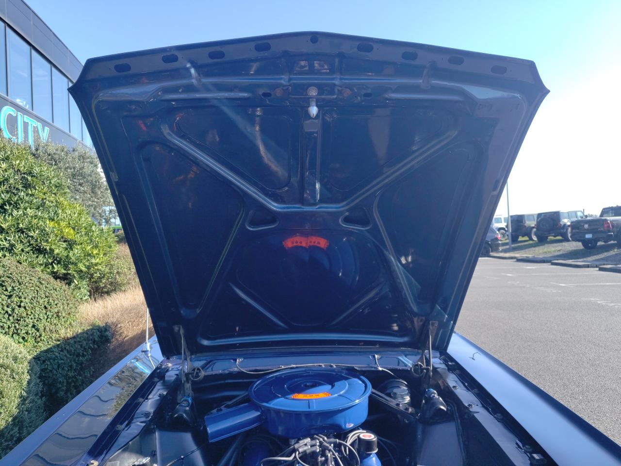 FORD MUSTANG cabriolet code C, peinture, capote et intérieur restaurée chez nous