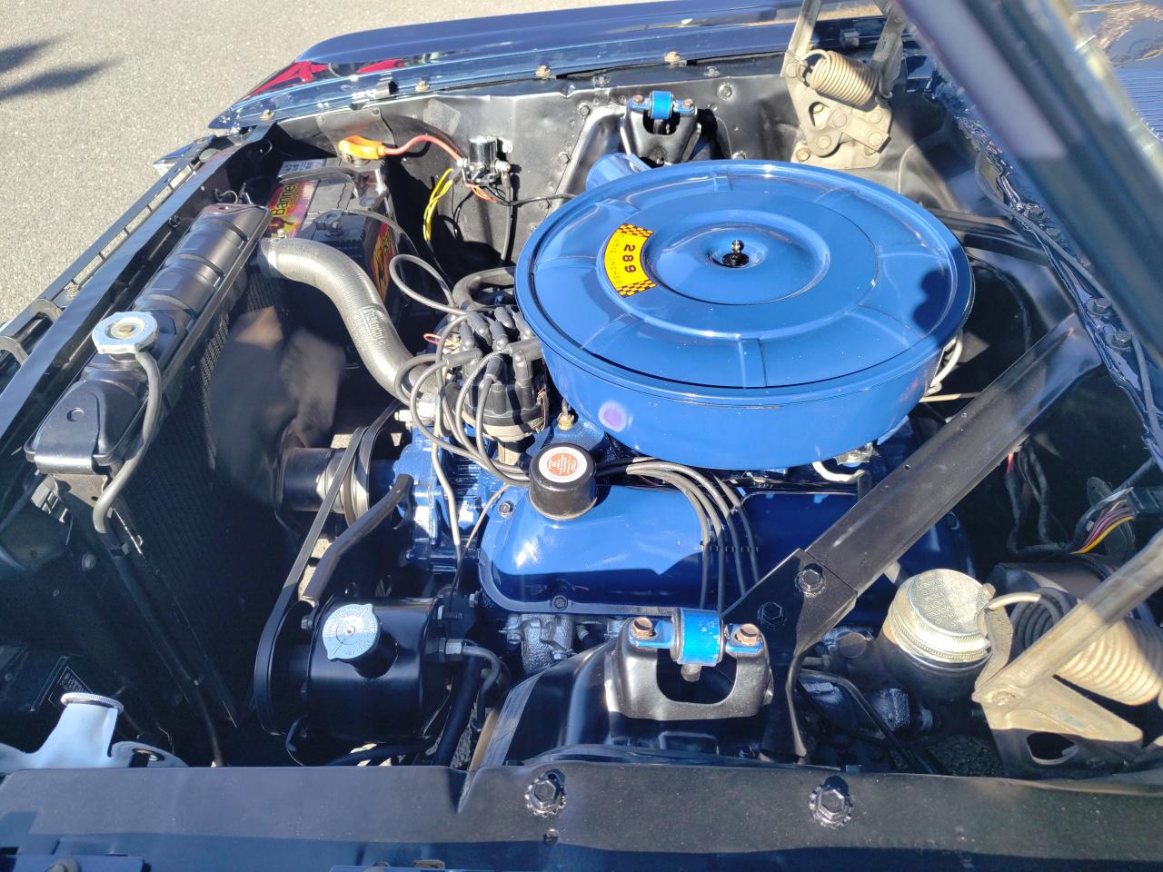 FORD MUSTANG cabriolet code C, peinture, capote et intérieur restaurée chez nous