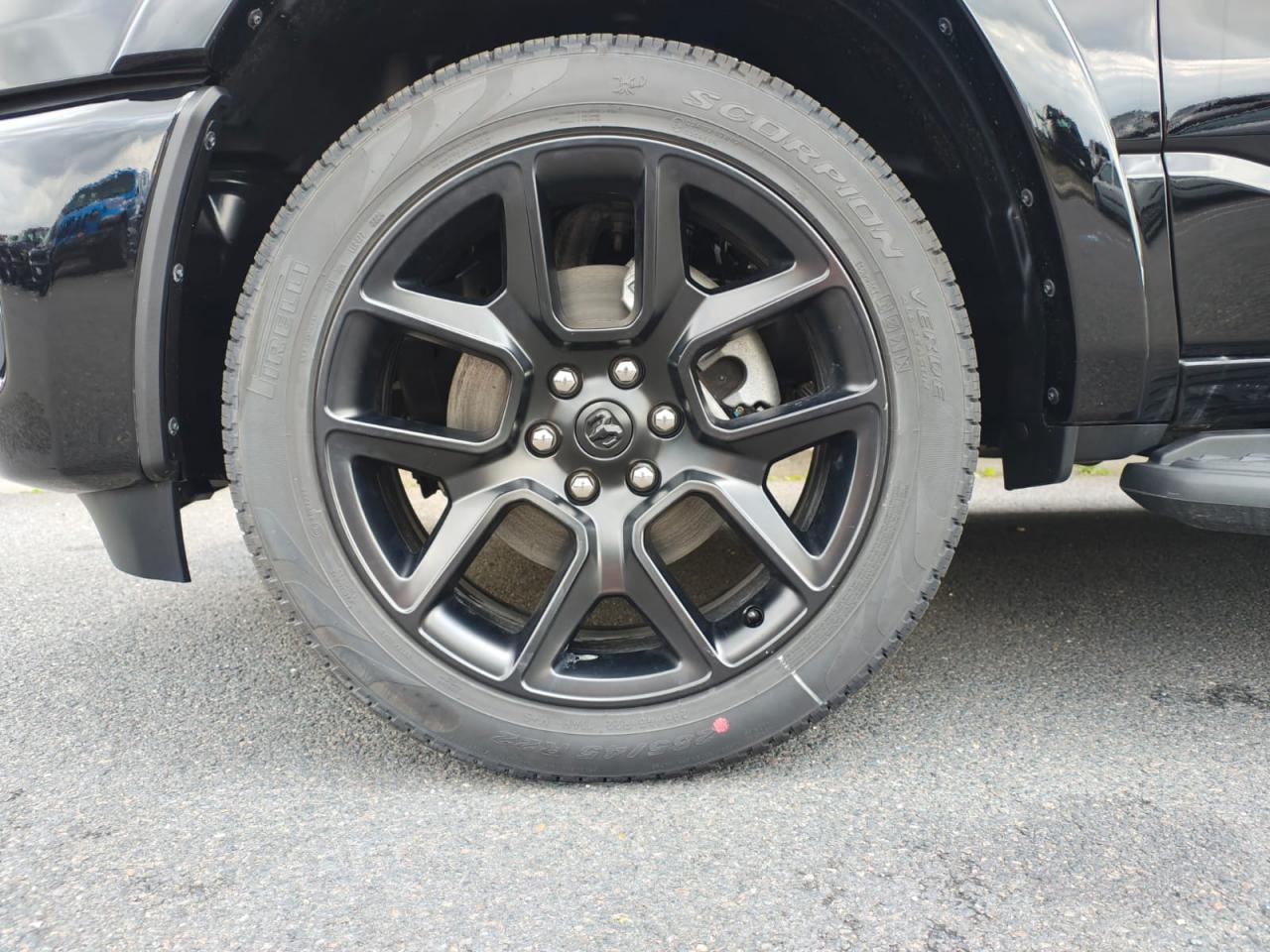 DODGE RAM 1500 CREW LARAMIE SPORT NIGHT EDITION