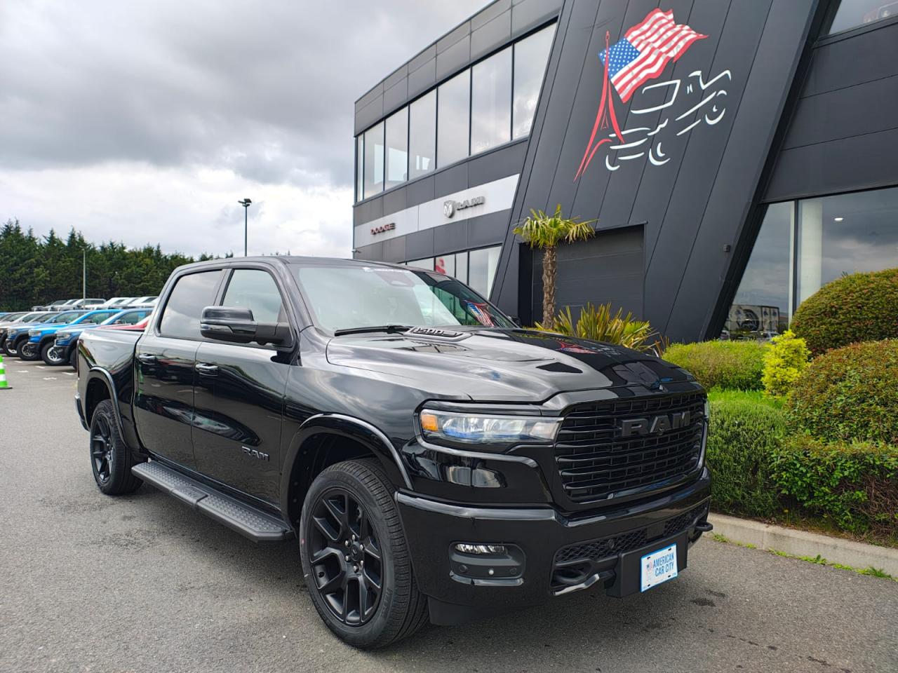 DODGE RAM 1500 CREW LARAMIE SPORT NIGHT EDITION