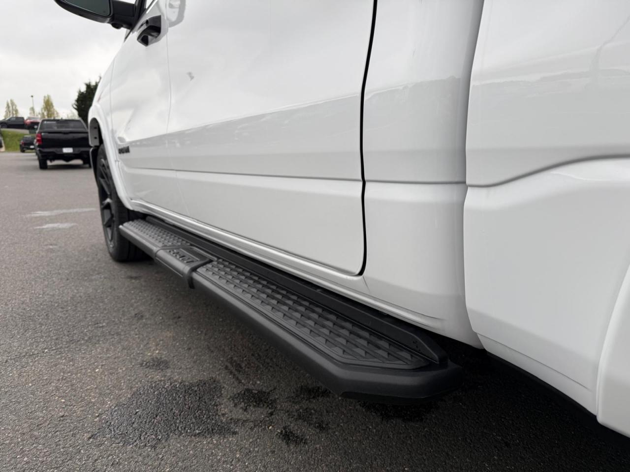 DODGE RAM 1500 CREW LARAMIE SPORT NIGHT EDITION