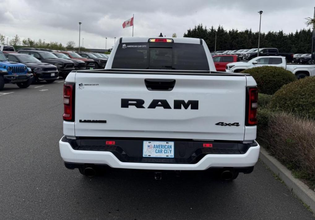 DODGE RAM 1500 CREW LARAMIE SPORT NIGHT EDITION