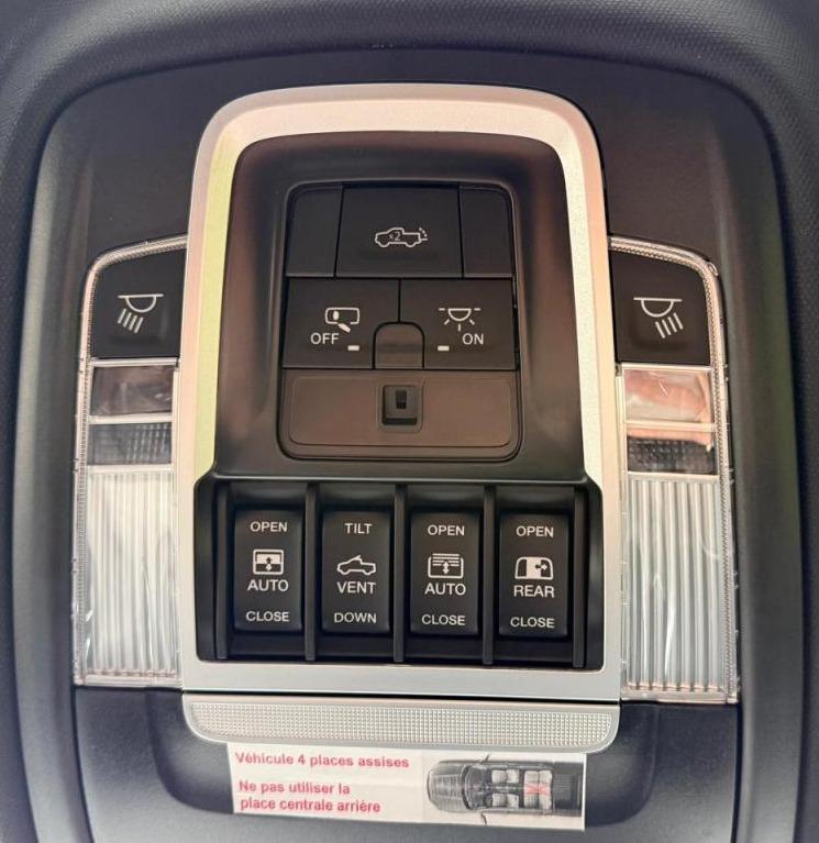 DODGE RAM 1500 CREW LARAMIE SPORT NIGHT EDITION