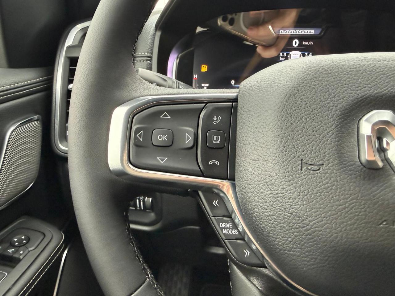 DODGE RAM 1500 CREW LARAMIE SPORT NIGHT EDITION