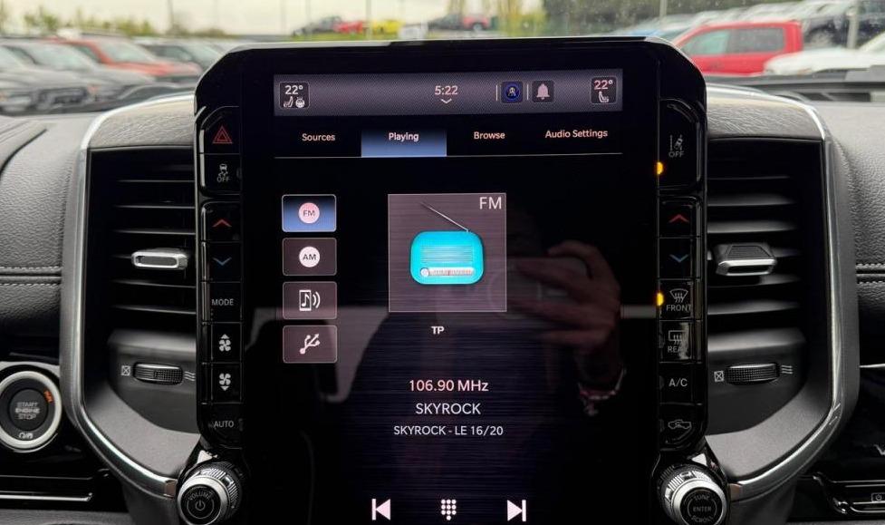 DODGE RAM 1500 CREW LARAMIE SPORT NIGHT EDITION