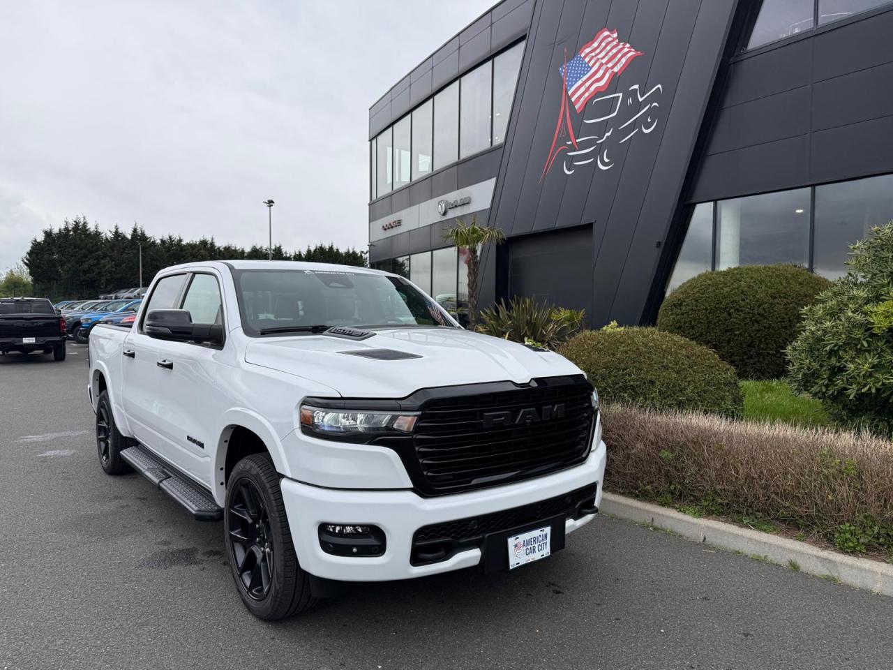 DODGE RAM 1500 CREW LARAMIE SPORT NIGHT EDITION