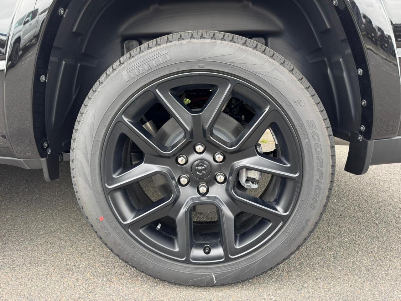 DODGE RAM 1500 CREW LARAMIE SPORT NIGHT EDITION