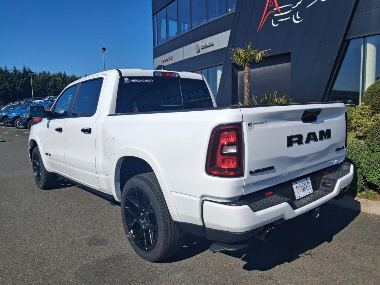 DODGE RAM 1500 CREW LARAMIE SPORT NIGHT EDITION AIR