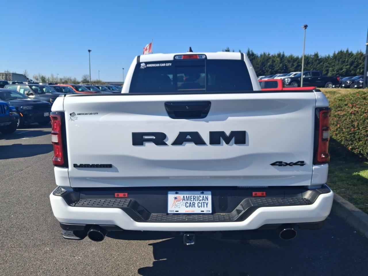 DODGE RAM 1500 CREW LARAMIE SPORT NIGHT EDITION AIR