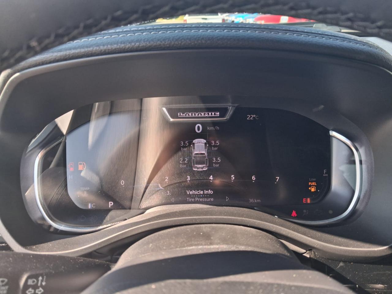 DODGE RAM 1500 CREW LARAMIE SPORT NIGHT EDITION AIR