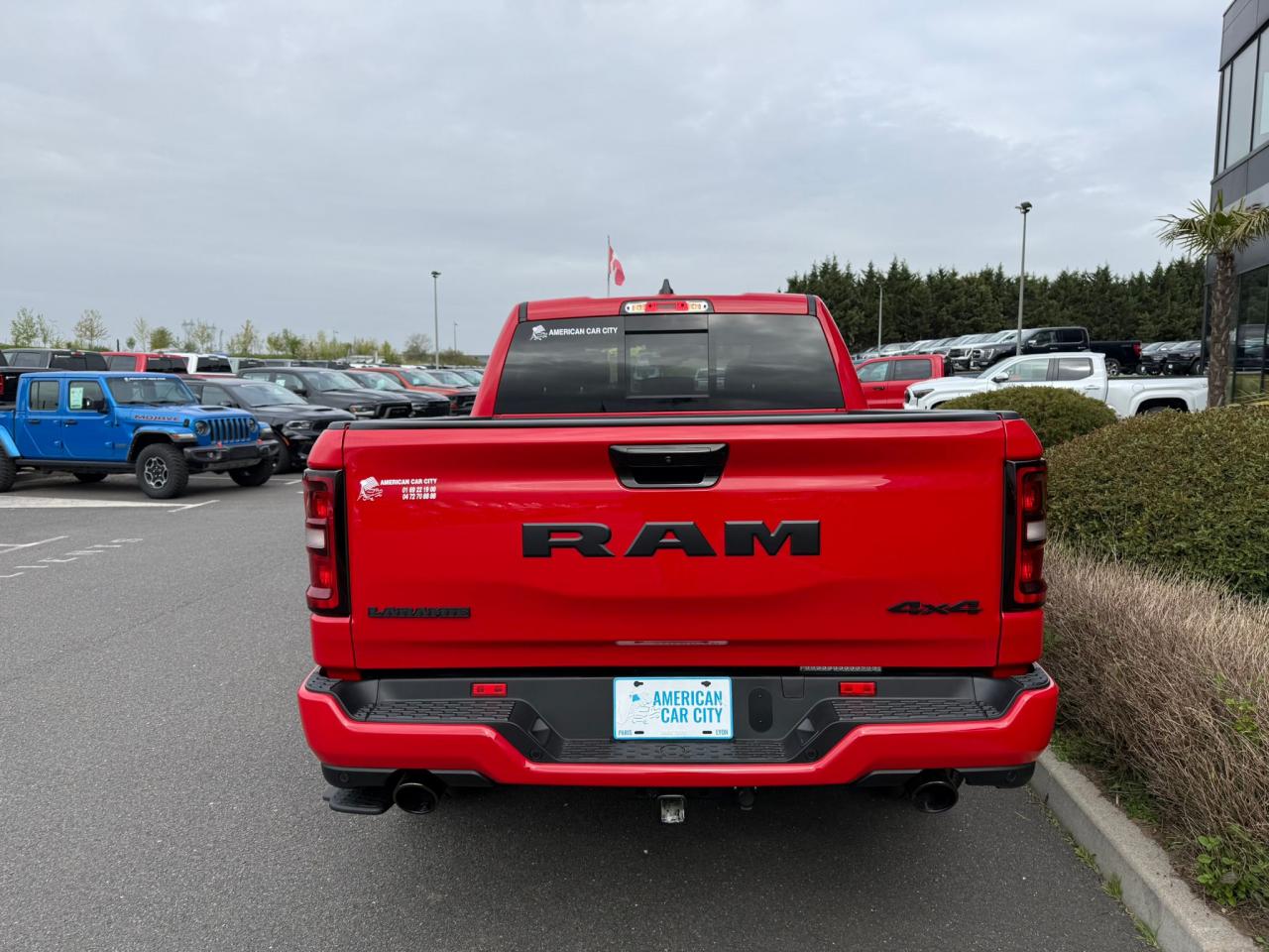 DODGE RAM 1500 CREW LARAMIE SPORT NIGHT EDITION AIR