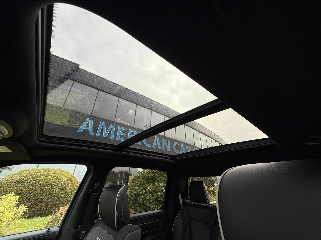 DODGE RAM 1500 CREW LARAMIE SPORT NIGHT EDITION AIR