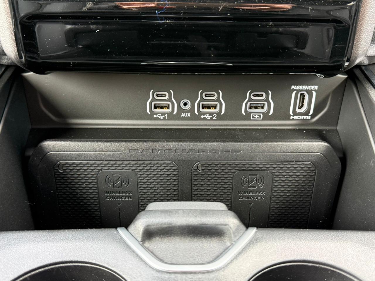 DODGE RAM 1500 CREW LARAMIE SPORT NIGHT EDITION AIR