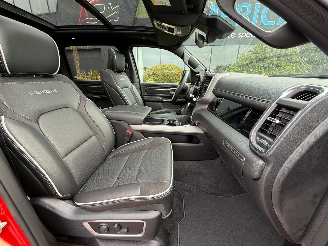 DODGE RAM 1500 CREW LARAMIE SPORT NIGHT EDITION AIR