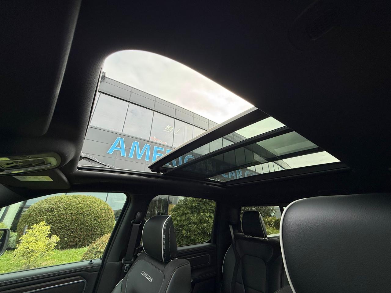 DODGE RAM 1500 CREW LARAMIE SPORT NIGHT EDITION AIR