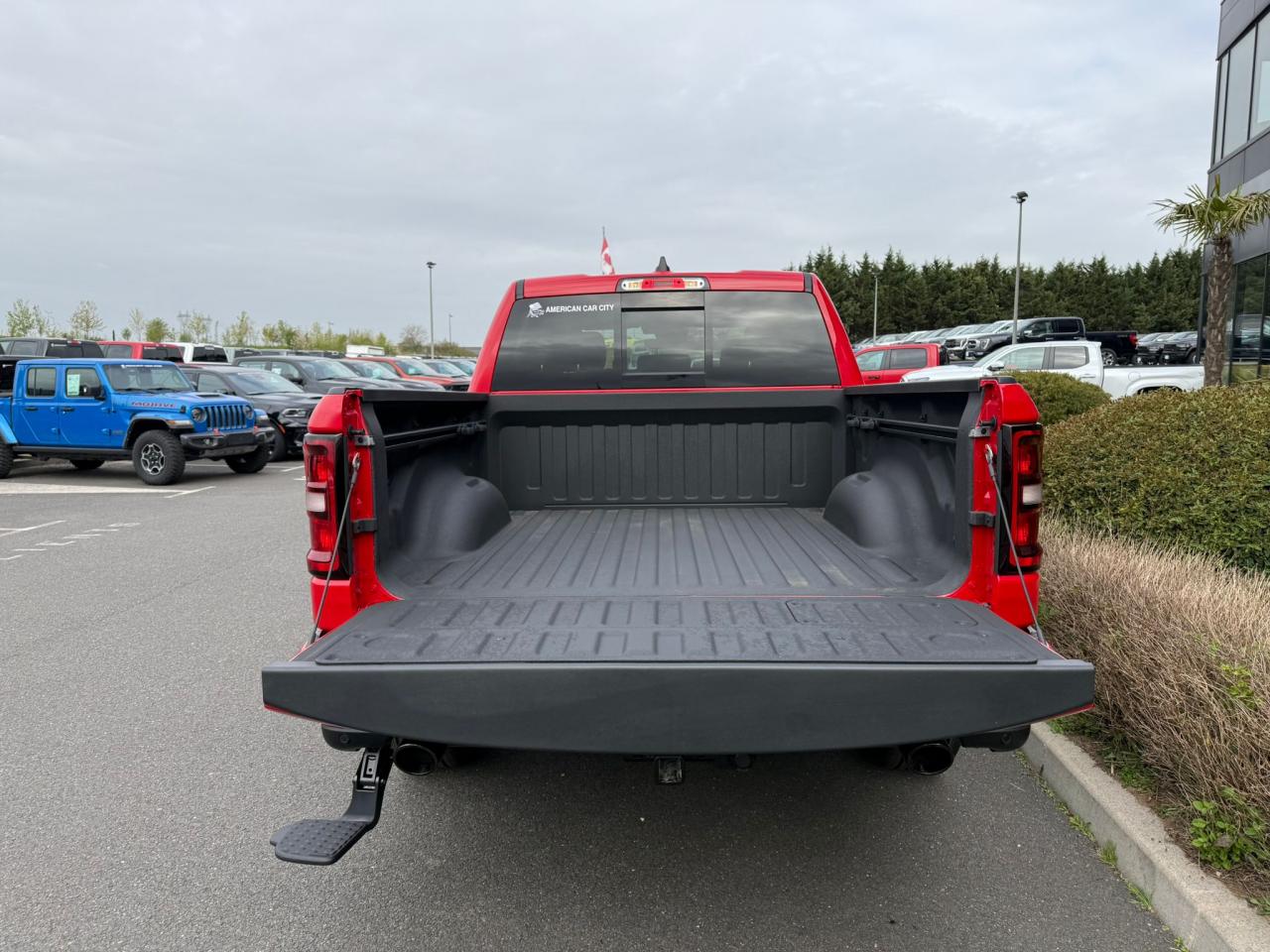 DODGE RAM 1500 CREW LARAMIE SPORT NIGHT EDITION AIR