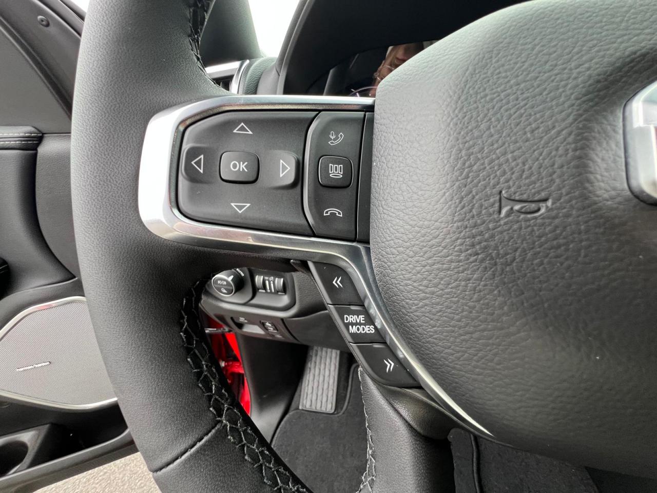 DODGE RAM 1500 CREW LARAMIE SPORT NIGHT EDITION AIR