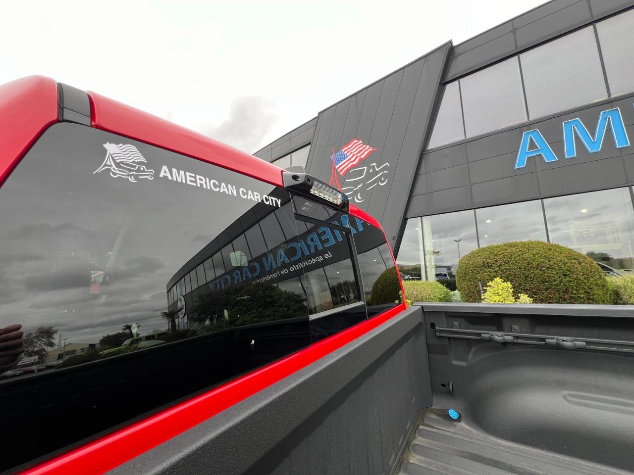 DODGE RAM 1500 CREW LARAMIE SPORT NIGHT EDITION AIR