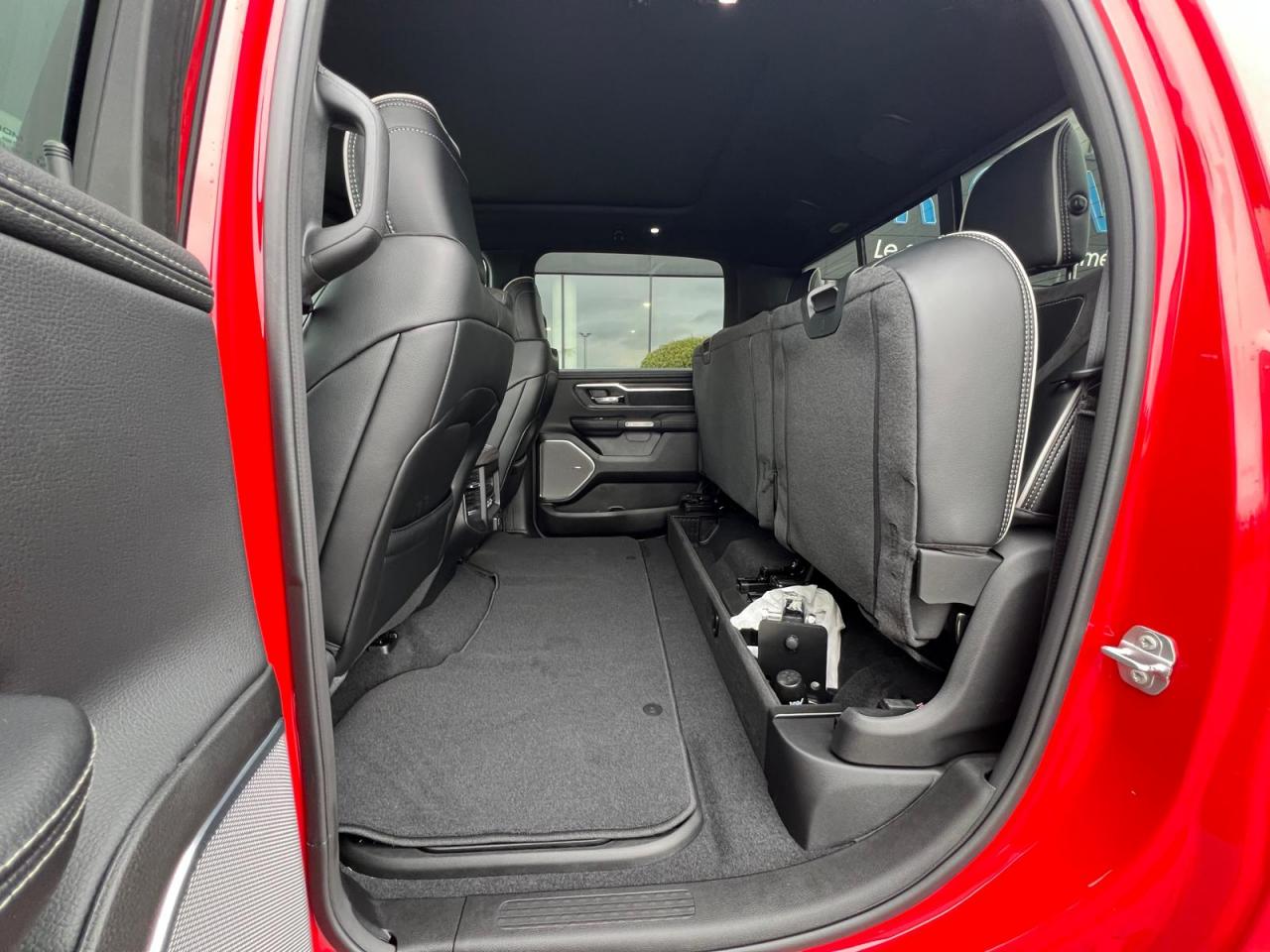 DODGE RAM 1500 CREW LARAMIE SPORT NIGHT EDITION AIR