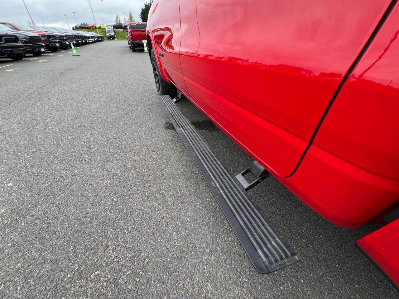 DODGE RAM 1500 CREW LARAMIE SPORT NIGHT EDITION AIR