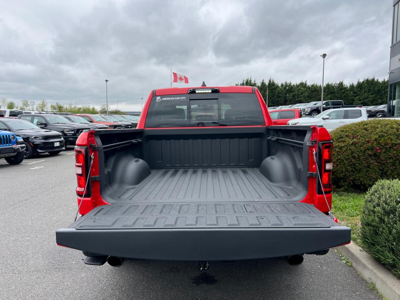 DODGE RAM 1500 CREW LARAMIE SPORT NIGHT EDITION AIR