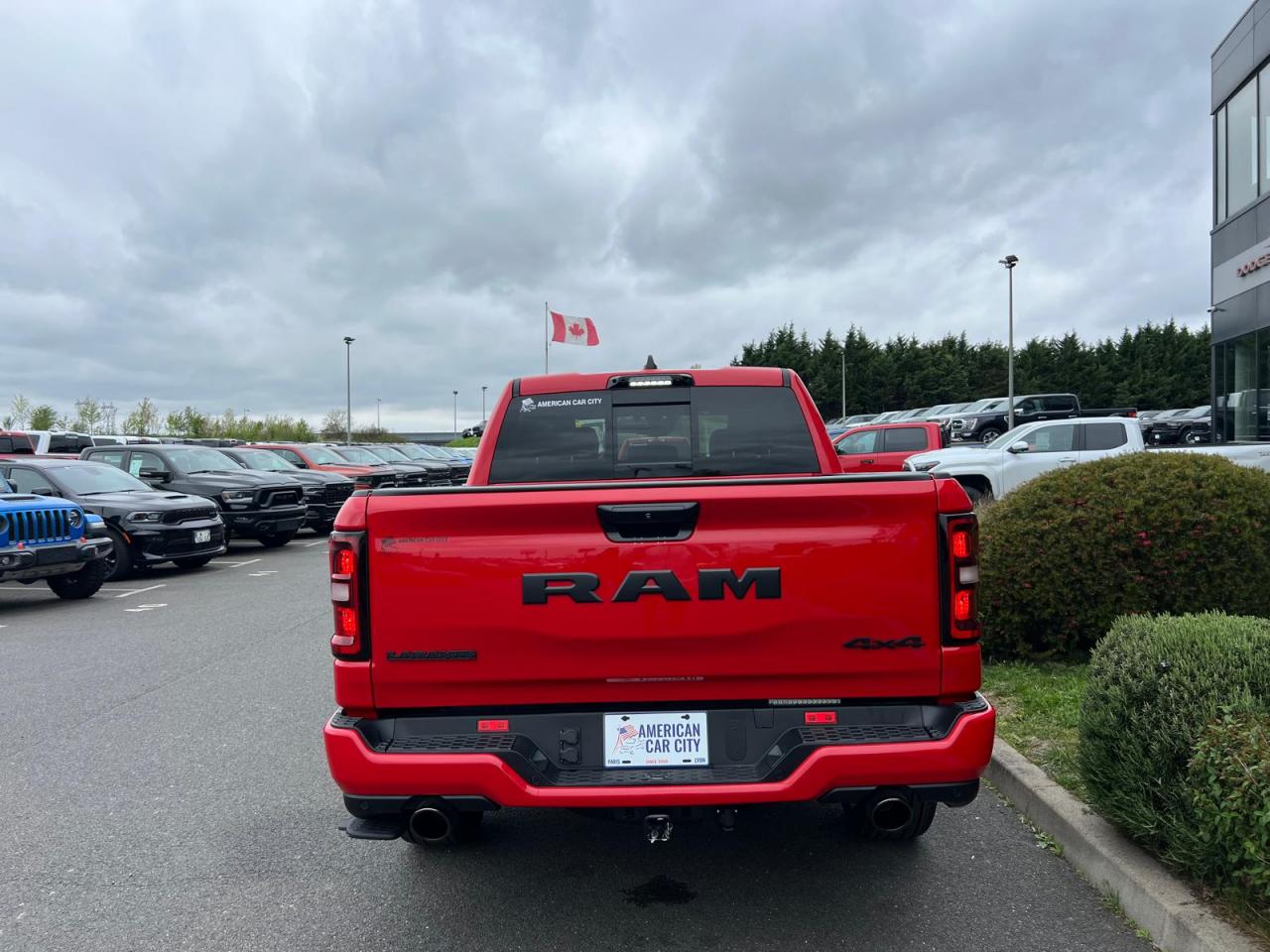 DODGE RAM 1500 CREW LARAMIE SPORT NIGHT EDITION AIR