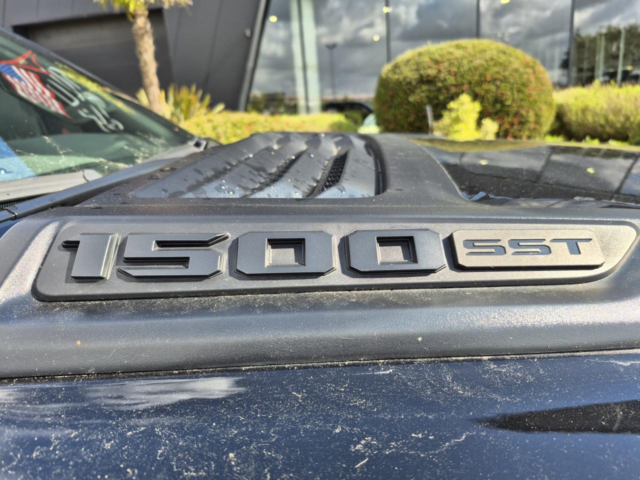 DODGE RAM 1500 CREW LARAMIE SPORT NIGHT EDITION AIR