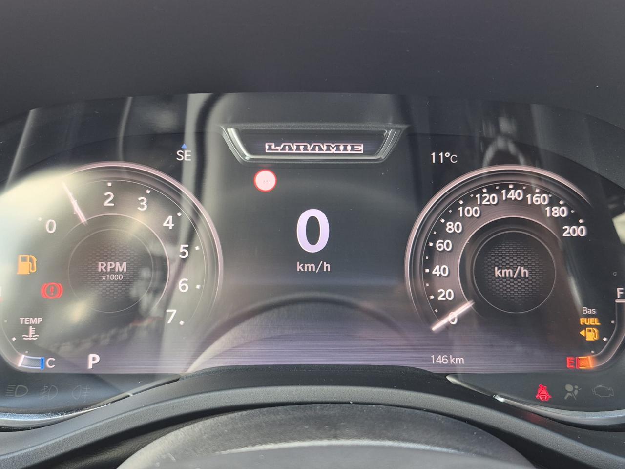 DODGE RAM 1500 CREW LARAMIE SPORT NIGHT EDITION AIR