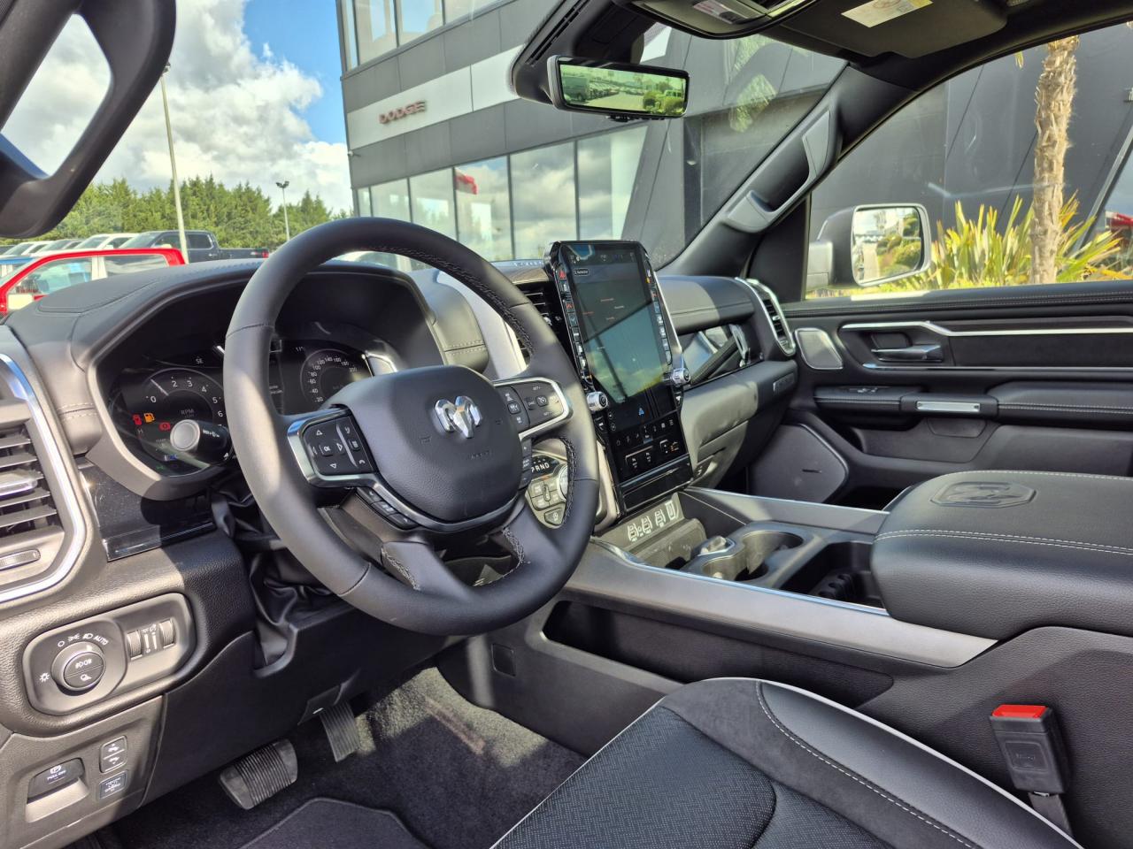 DODGE RAM 1500 CREW LARAMIE SPORT NIGHT EDITION AIR